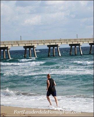 Man jogging on Deerfield Beach